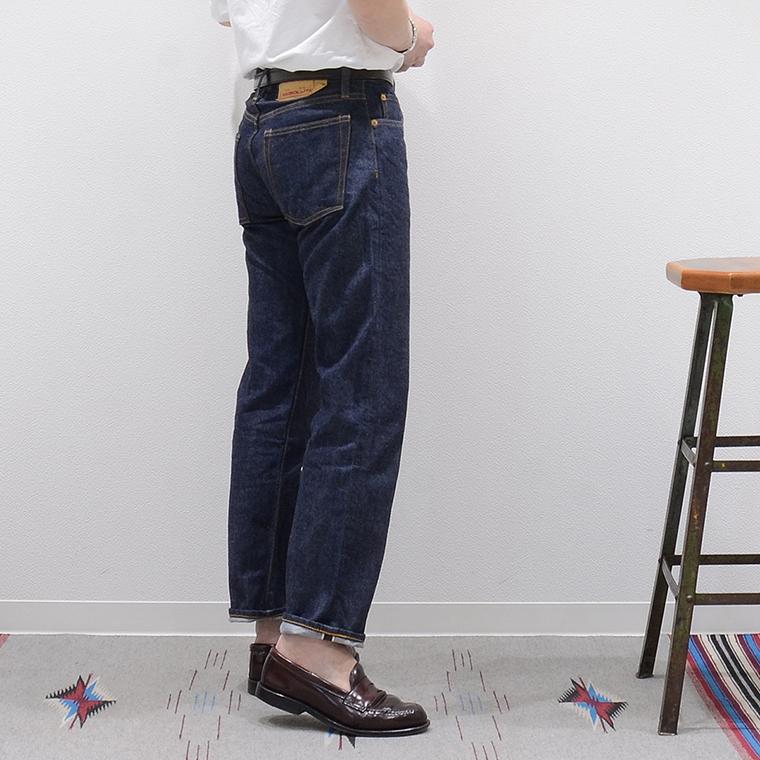 RESOLUTE (リゾルト) 712 ONE WASH - LENGTH 31 [WAIST26-34] ジーンズ
