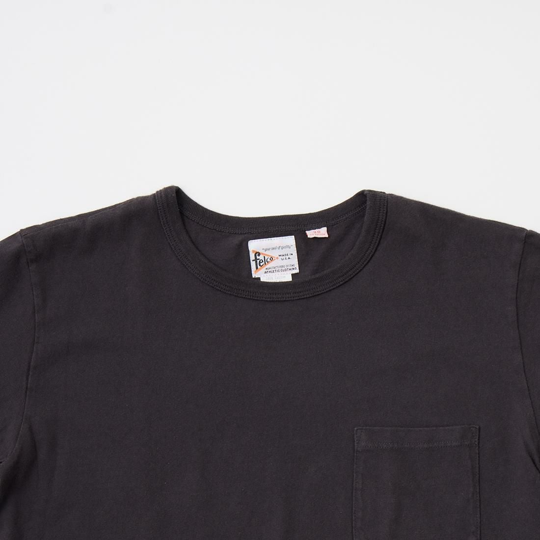 フェルコのアメリカ製ポケットＴシャツ、カラーはブラック
