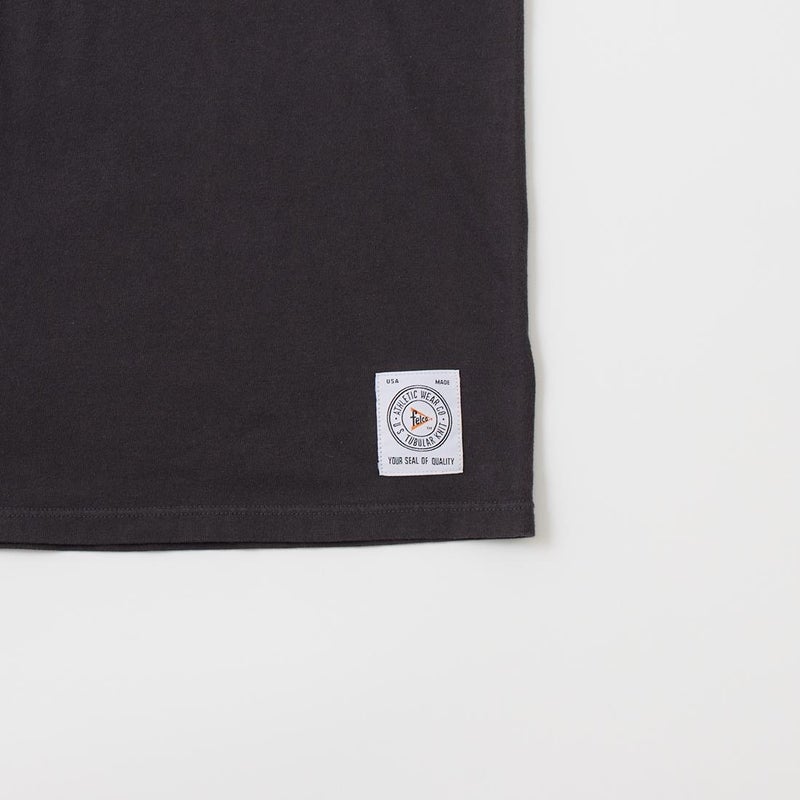フェルコのアメリカ製ポケットＴシャツ、カラーはブラック