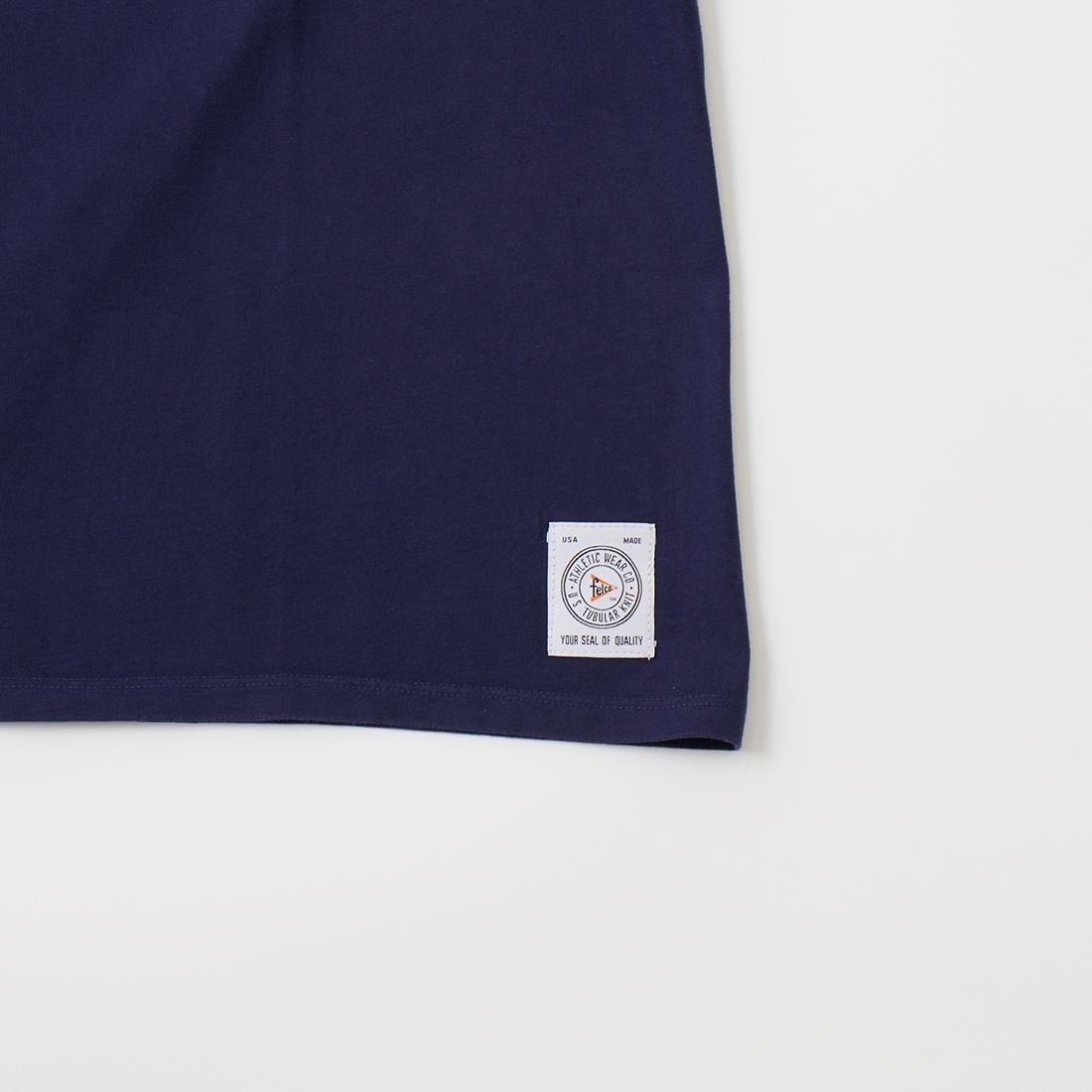 フェルコのアメリカ製ポケットＴシャツ、カラーはネイビー