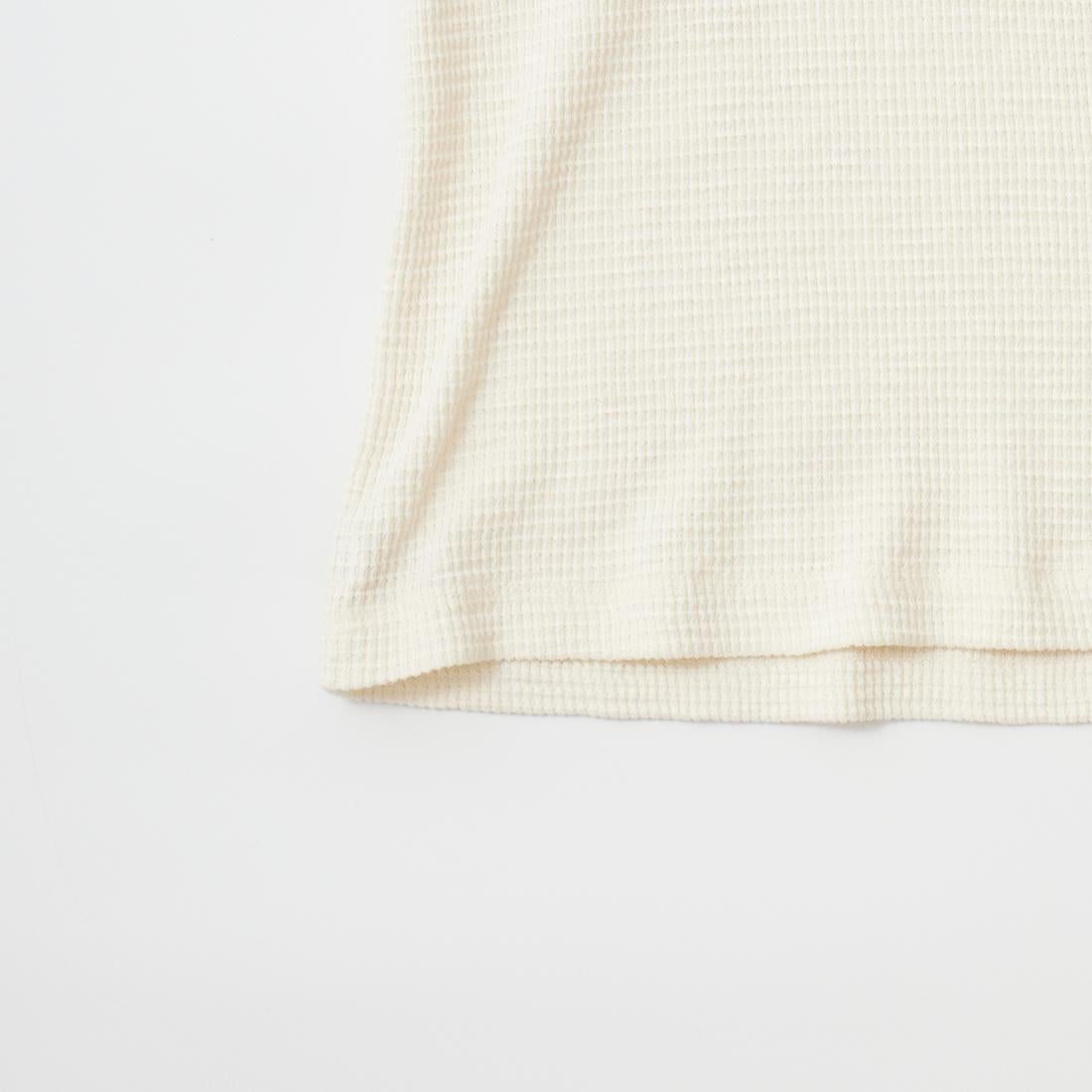 RRL(ﾀﾞﾌﾞﾙｱｰﾙｴﾙ)のワッフル素材を使用したヘンリーネックのカットソー