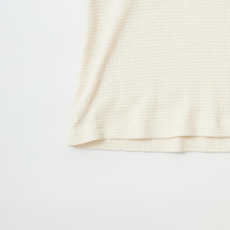 RRL(ﾀﾞﾌﾞﾙｱｰﾙｴﾙ)のワッフル素材を使用したヘンリーネックのカットソー