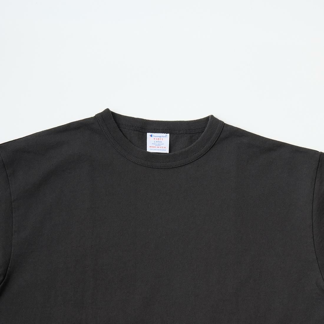 チャンピオンの定番モデルのアメリカ製T-1011、無地のブラックが入荷
