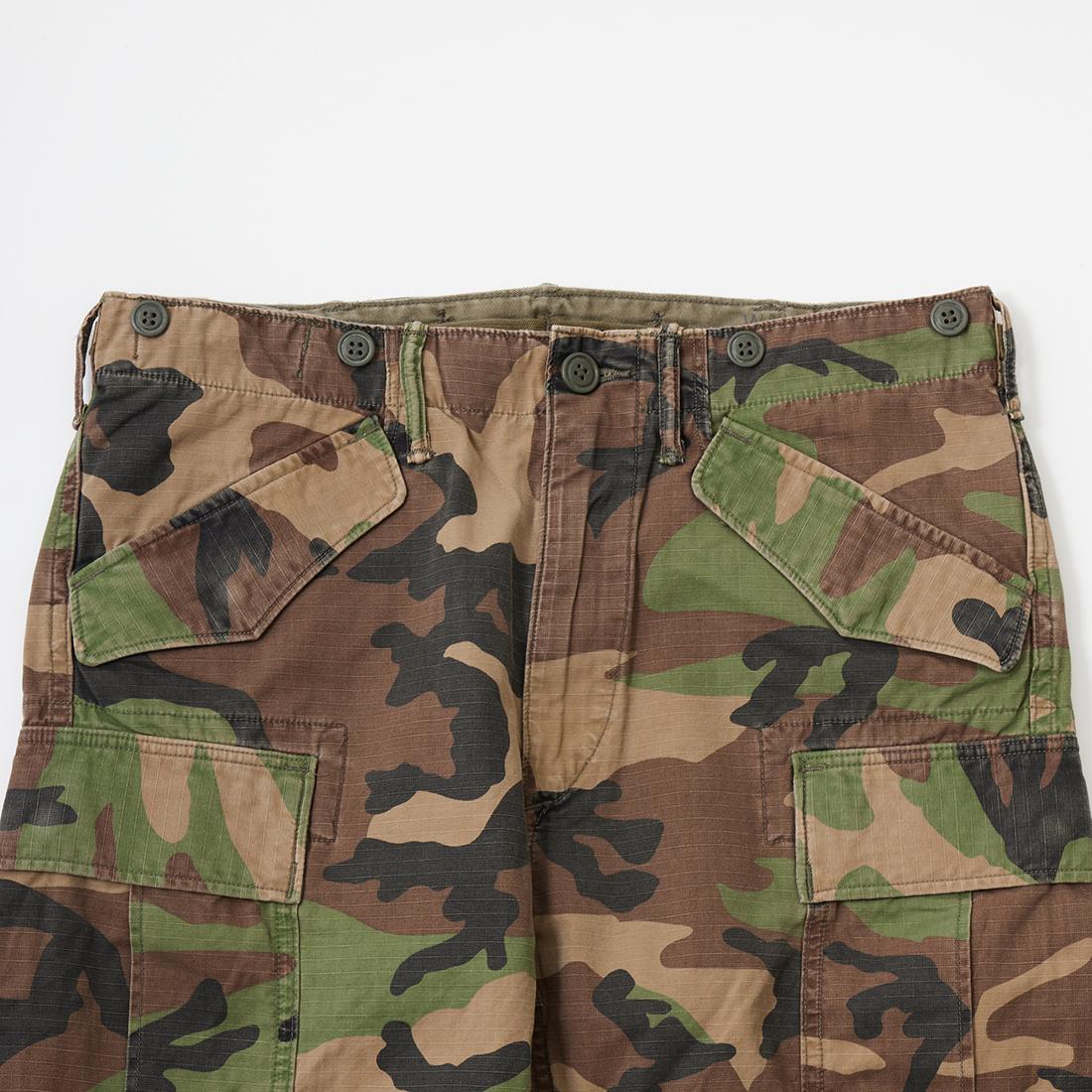 RRL(ﾀﾞﾌﾞﾙｱｰﾙｴﾙ)で定番モデルとなっている迷彩柄カーゴパンツの裾