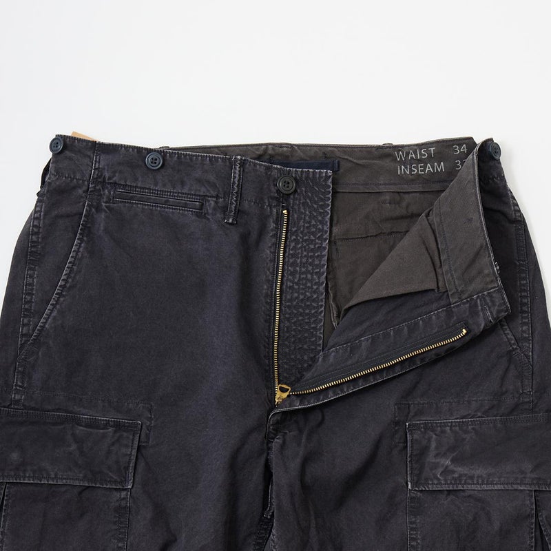 RRL(ﾀﾞﾌﾞﾙｱｰﾙｴﾙ)で定番モデルとなっているカーゴパンツのジップフライ