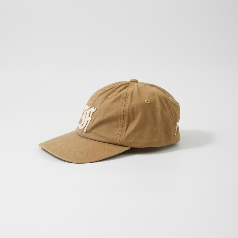 フェルコの使いやすいタンカラーキャップ、Ｆロゴがワンポイント