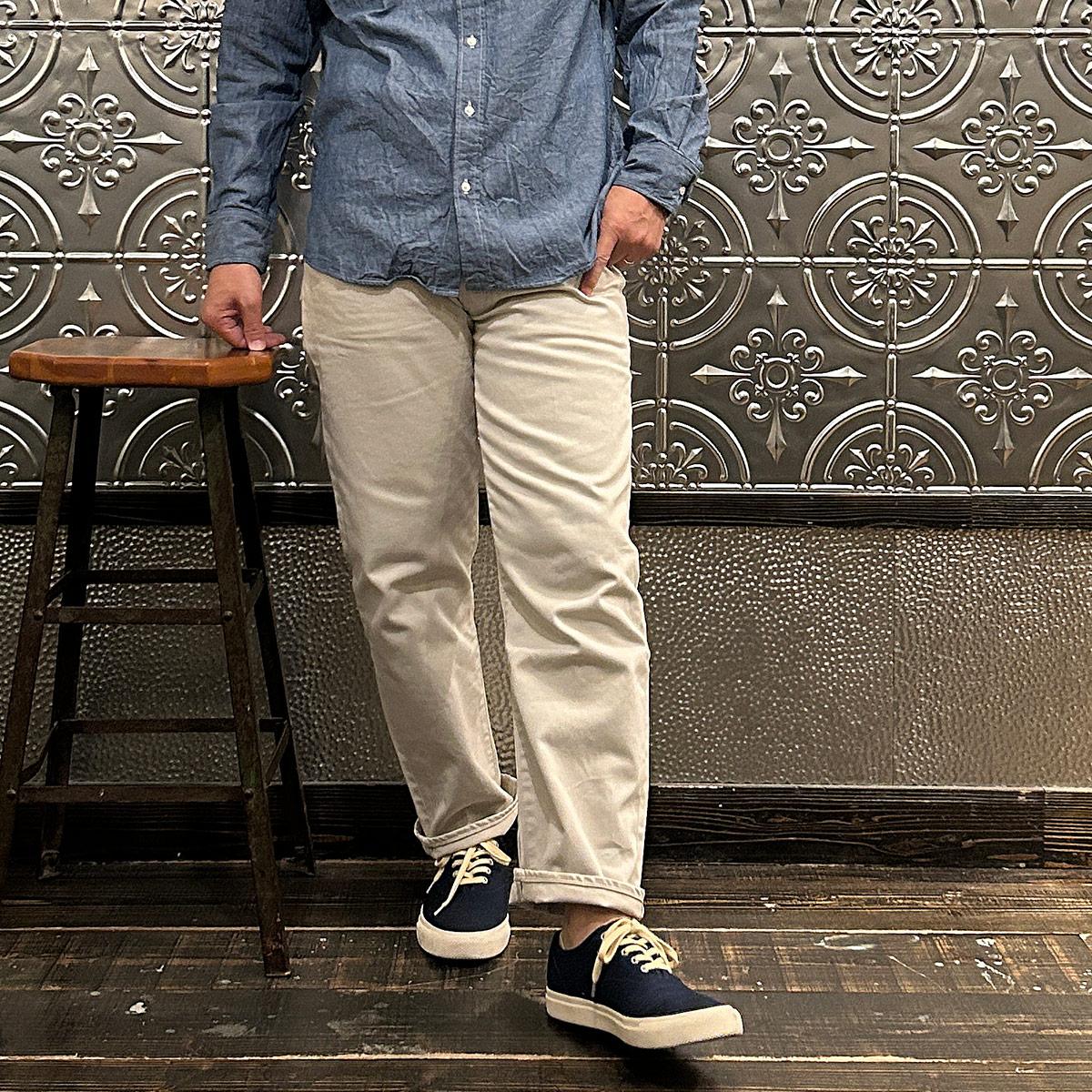 美品✨Kiton キートン カシミヤ コットンチノパン アイボリー系 32 KEATON CHASE USA キートンチェイスユーエスエー ボタンダウン